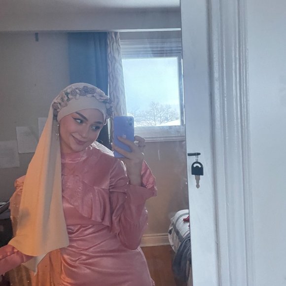 pink modest dress - Picture 4 of 6